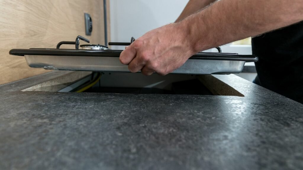 installasjonsprosess for koketoppen